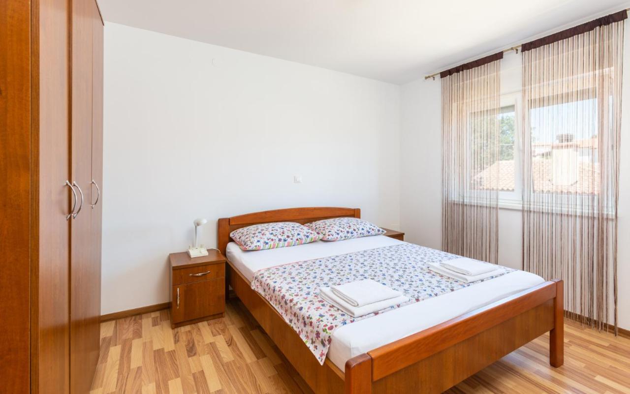 Dragan K1 Hotel Medulin Exterior photo
